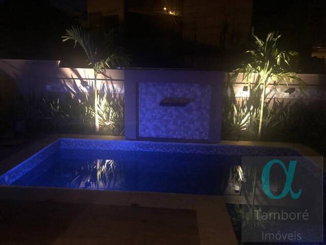 Casa para Venda em Santana de Parnaíba - 3