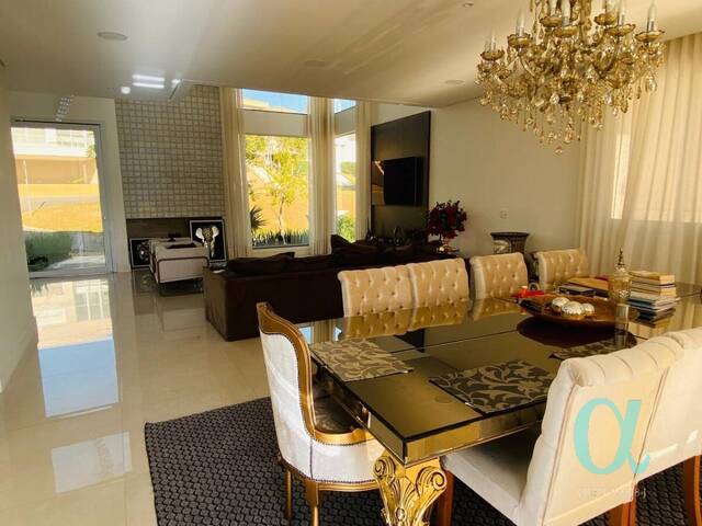 Casa para Venda em Santana de Parnaíba - 5