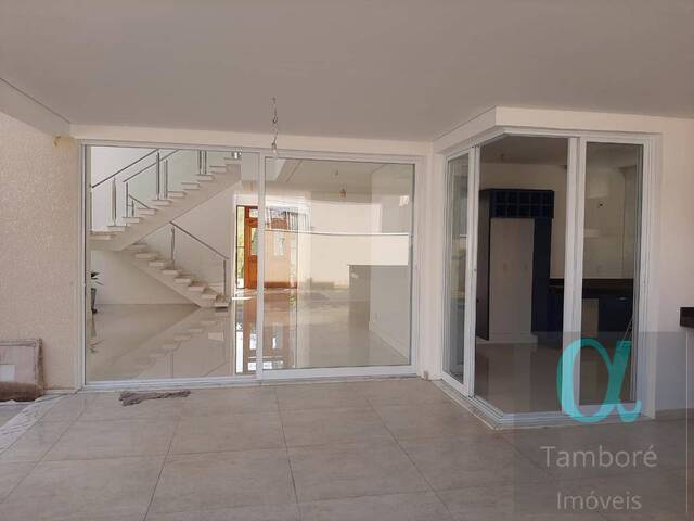 Casa para Venda em Santana de Parnaíba - 5