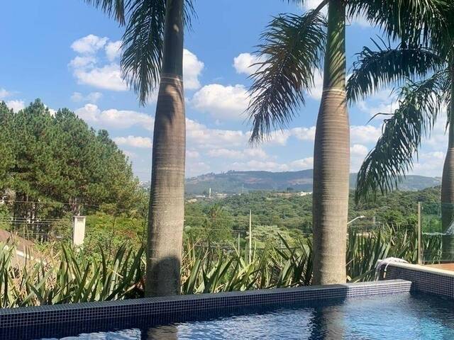 #706 - Casa para Venda em Santana de Parnaíba - SP