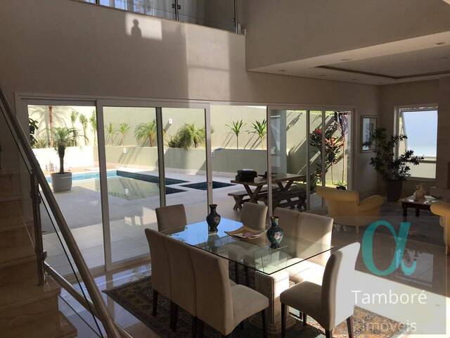 Casa para Venda em Santana de Parnaíba - 3