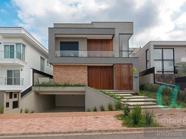 #1284 - Casa para Venda em Santana de Parnaíba - SP