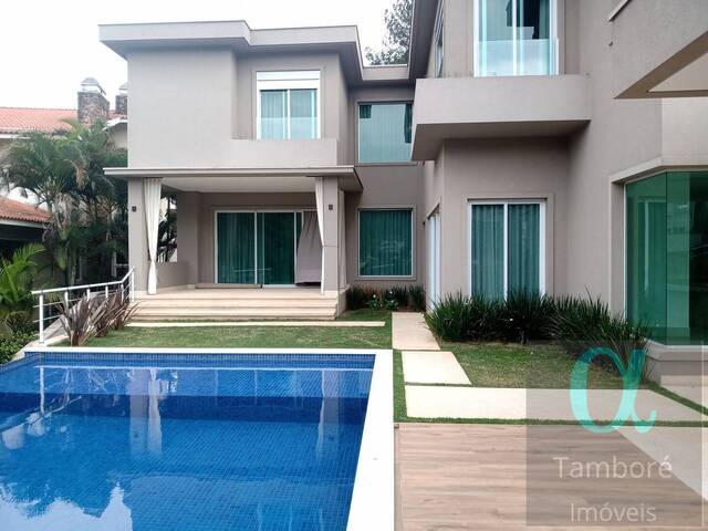 Casa para Venda em Santana de Parnaíba - 3