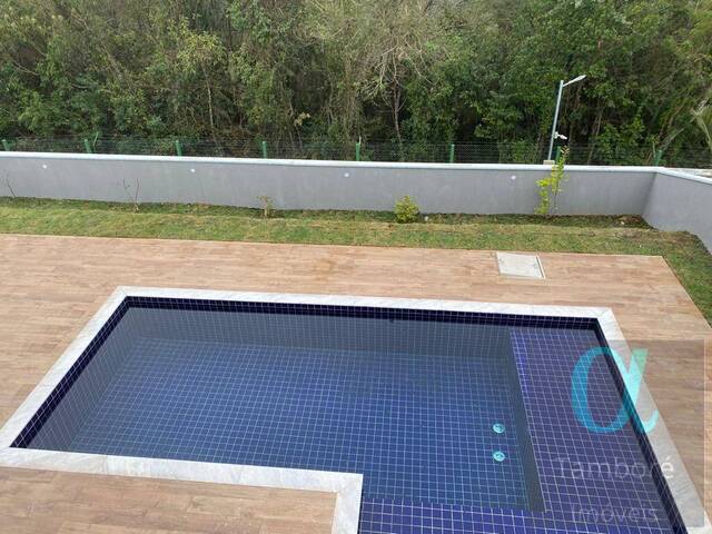 Casa para Venda em Santana de Parnaíba - 5