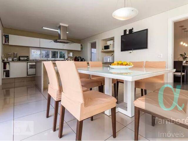 Casa para Venda em Santana de Parnaíba - 3