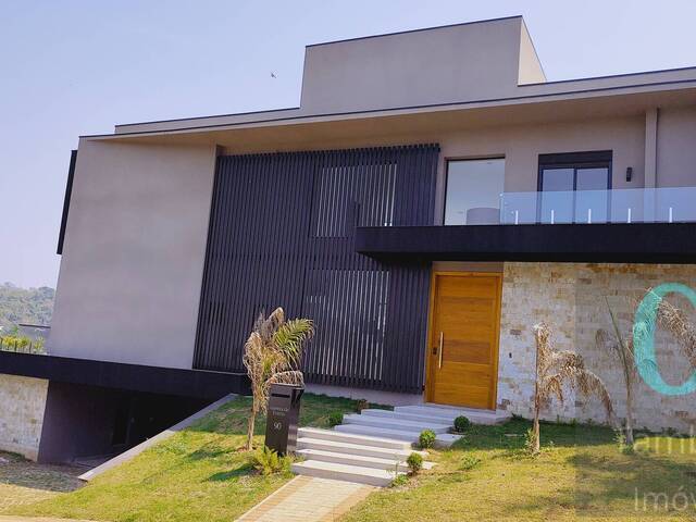 #919 - Casa para Venda em Santana de Parnaíba - SP
