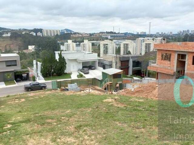 Terreno para Venda em Santana de Parnaíba - 4