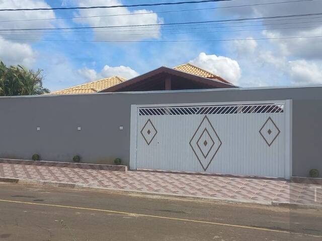 #1756 - Casa para Venda em Tatuí - SP - 2