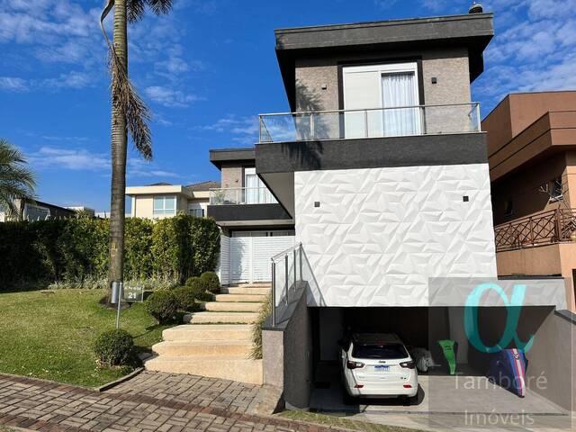 #562 - Casa para Venda em Santana de Parnaíba - SP