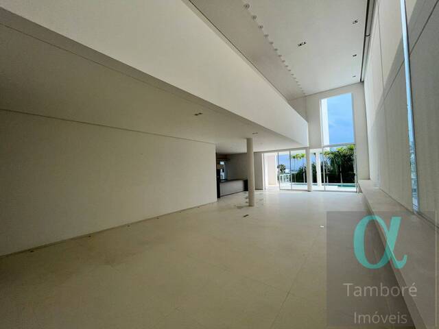 #1830 - Casa para Venda em Santana de Parnaíba - SP