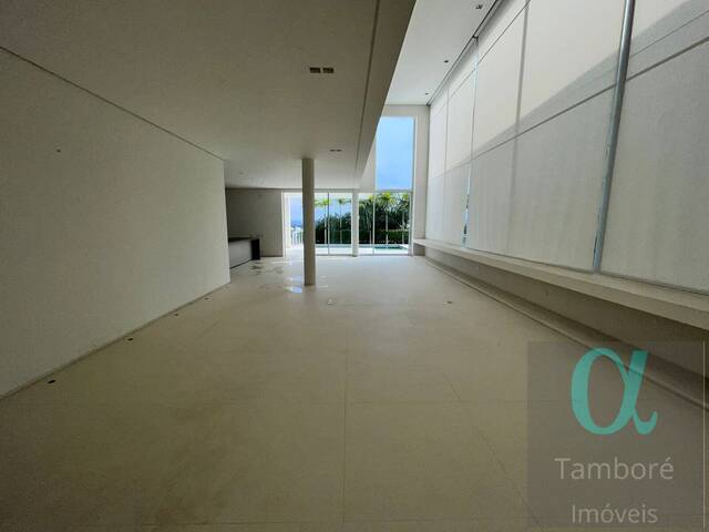 #1830 - Casa para Venda em Santana de Parnaíba - SP