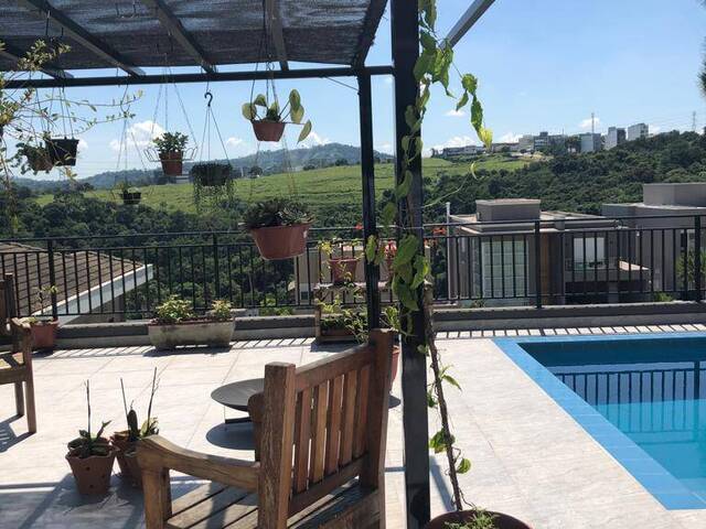 Casa para Venda em Santana de Parnaíba - 3