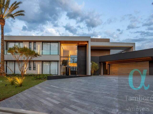 Casa para Venda em Santana de Parnaíba - 2