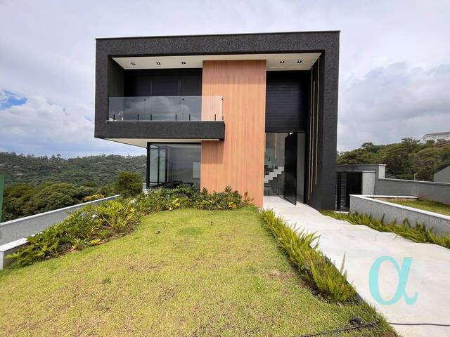 Casa para Venda em Santana de Parnaíba - 2