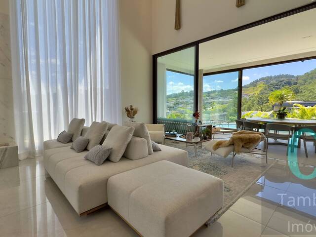 #1918 - Casa para Venda em Santana de Parnaíba - SP