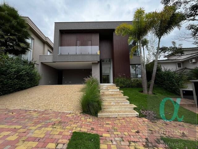 #1931 - Casa para Venda em Santana de Parnaíba - SP