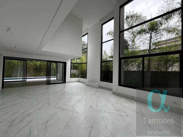 Casa para Venda em Santana de Parnaíba - 5