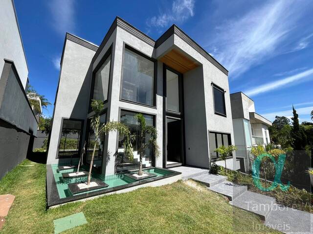 Casa para Venda em Santana de Parnaíba - 2