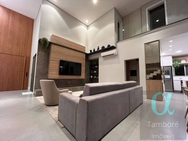 Casa para Venda em Santana de Parnaíba - 4