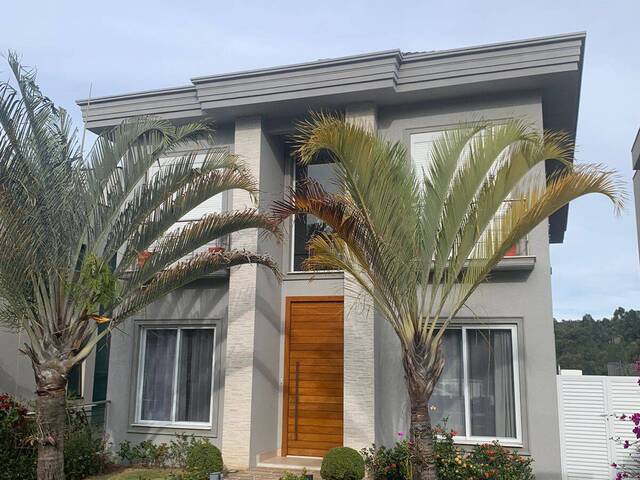 #2046 - Casa para Venda em Santana de Parnaíba - SP - 1