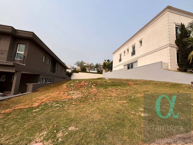 #2053 - Terreno para Venda em Santana de Parnaíba - SP - 2