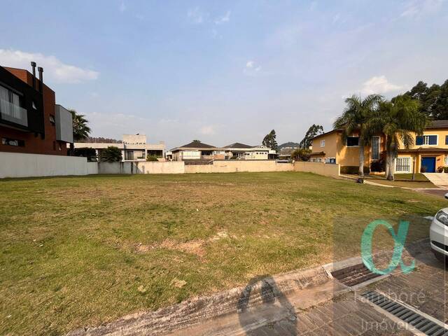 Terreno para Venda em Santana de Parnaíba - 5