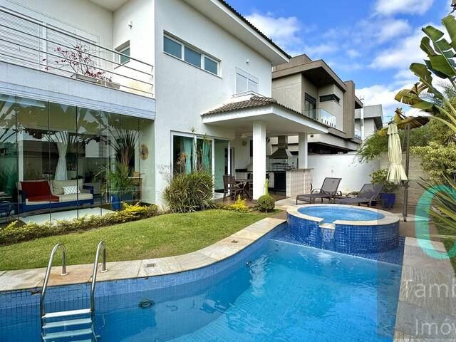 Casa para Venda em Santana de Parnaíba - 2
