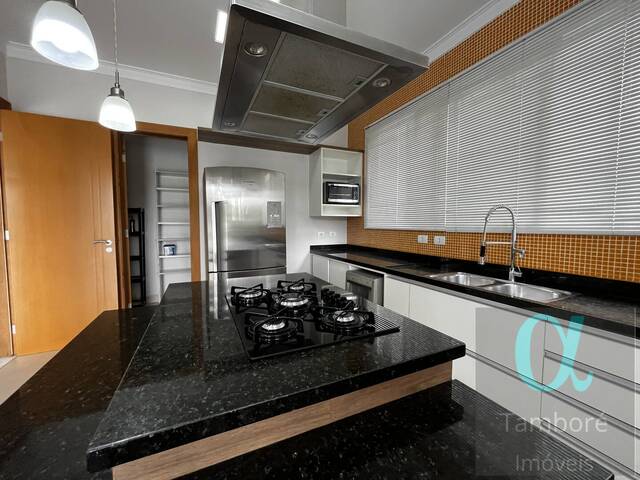Casa para Venda em Santana de Parnaíba - 4