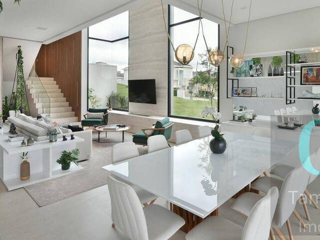 Casa para Venda em Santana de Parnaíba - 5