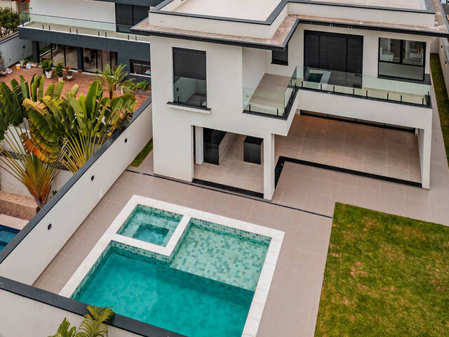 #2151 - Casa para Venda em Santana de Parnaíba - SP - 1