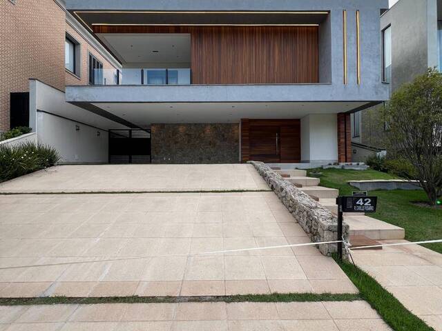 #2153 - Casa para Venda em Santana de Parnaíba - SP - 2