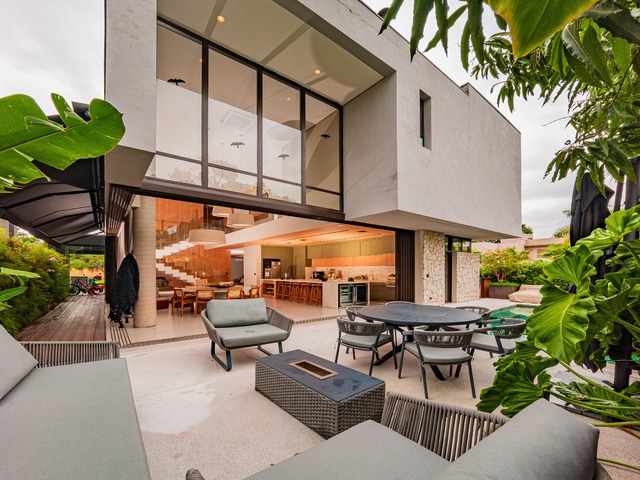 #2155 - Casa para Venda em Santana de Parnaíba - SP - 1