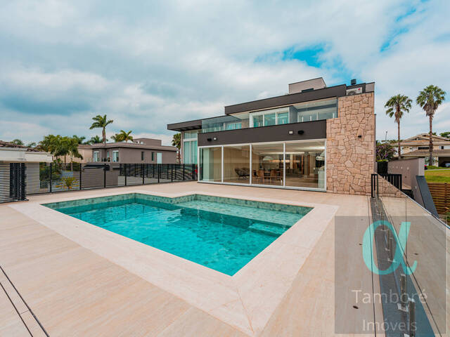 #2156 - Casa para Venda em Santana de Parnaíba - SP
