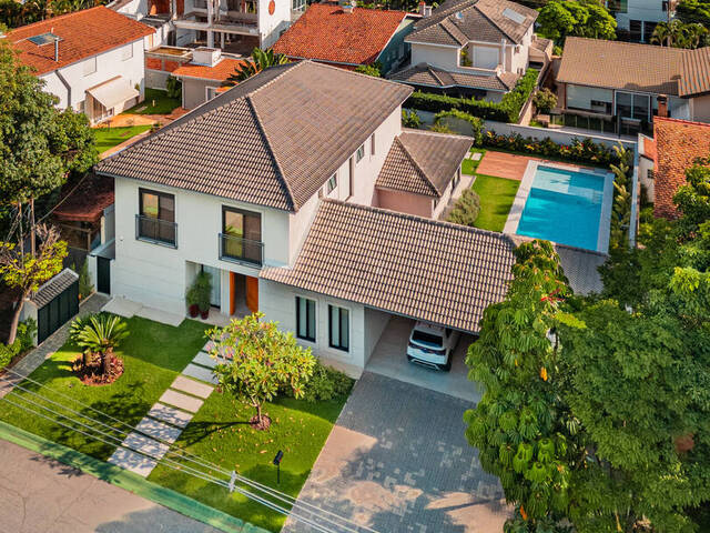 #2157 - Casa para Venda em Santana de Parnaíba - SP