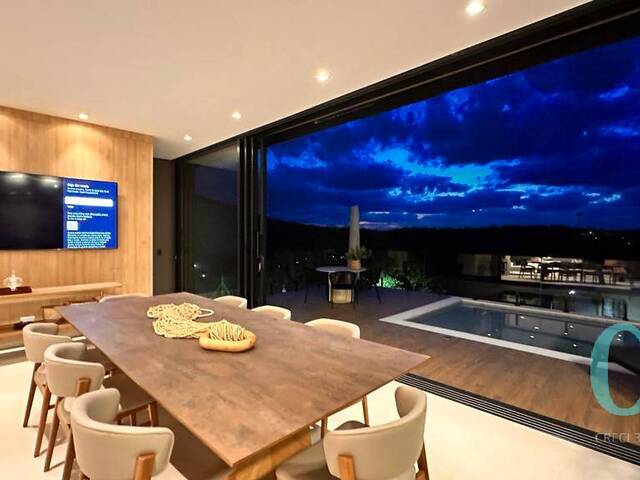 Casa para Venda em Santana de Parnaíba - 5
