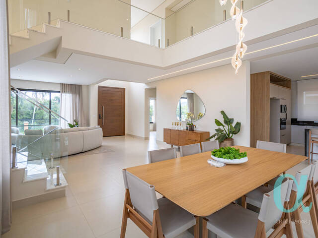 Casa para Venda em Santana de Parnaíba - 5