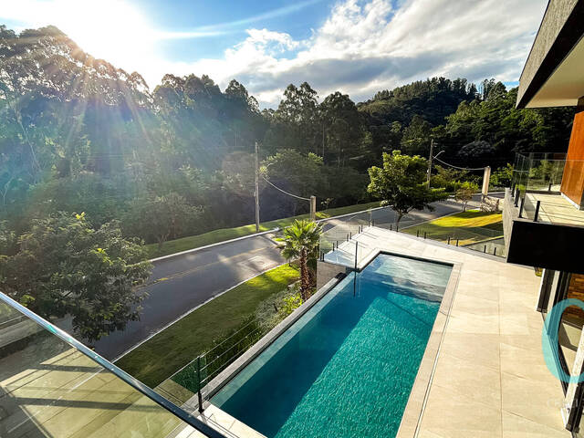 Casa para Venda em Santana de Parnaíba - 5
