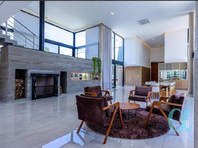 Casa para Venda em Santana de Parnaíba - 5