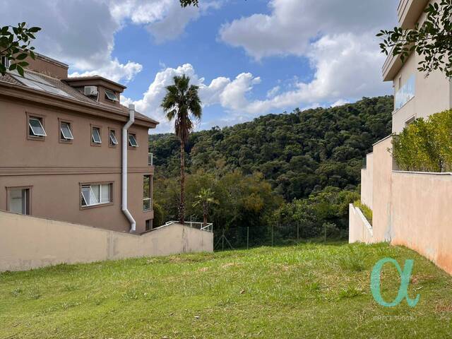 Terreno para Venda em Santana de Parnaíba - 5
