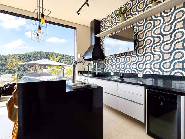 Casa para Venda em Santana de Parnaíba - 5