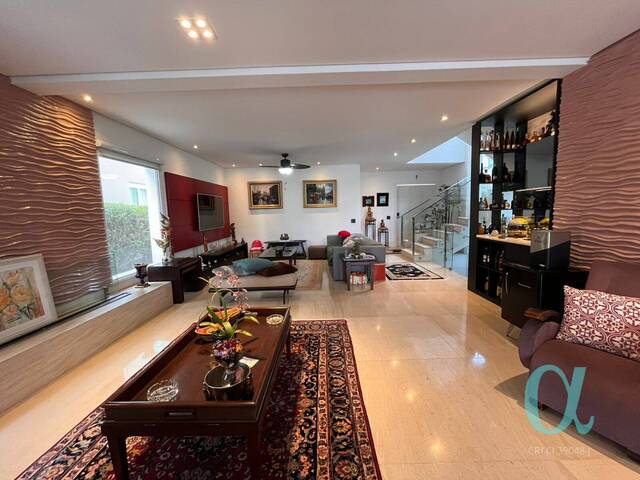 Casa para Venda em Santana de Parnaíba - 4