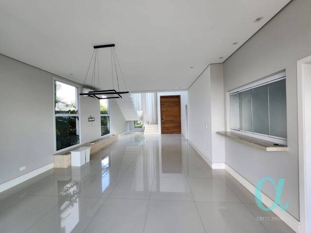Casa para Venda em Santana de Parnaíba - 2