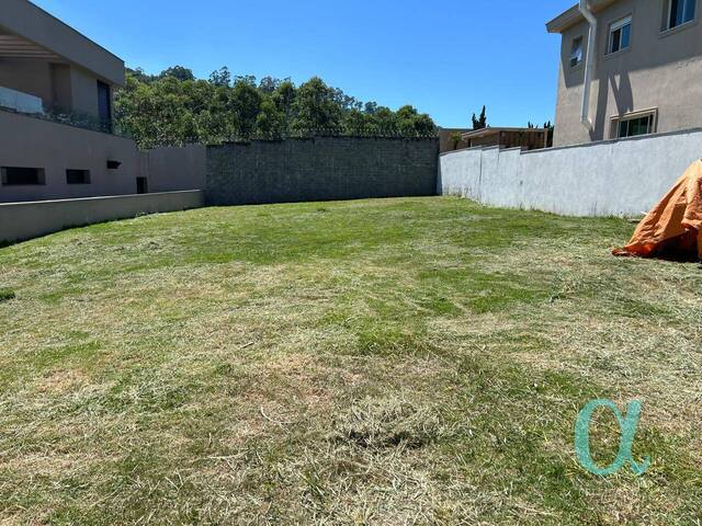 #2231 - Terreno para Venda em Santana de Parnaíba - SP - 2