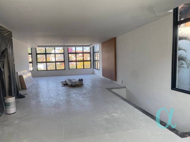 Casa para Venda em Santana de Parnaíba - 5