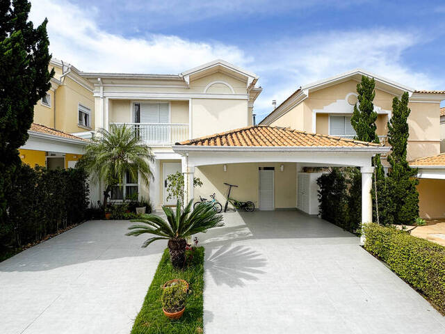 Casa para Venda em Santana de Parnaíba - 4