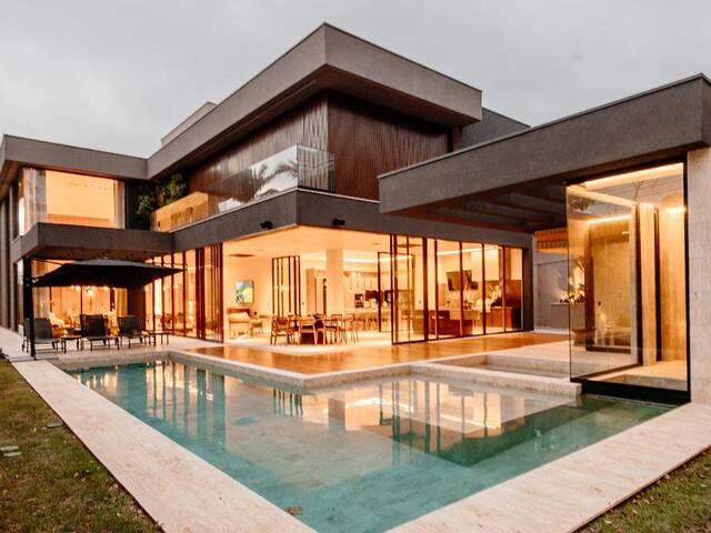 Casa para Venda em Santana de Parnaíba - 4