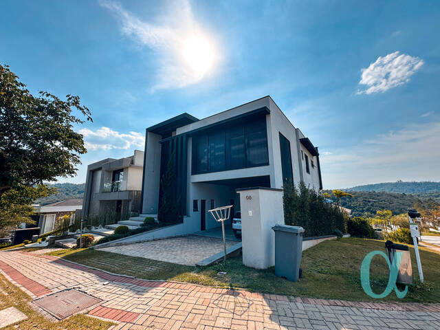 Casa para Venda em Santana de Parnaíba - 4