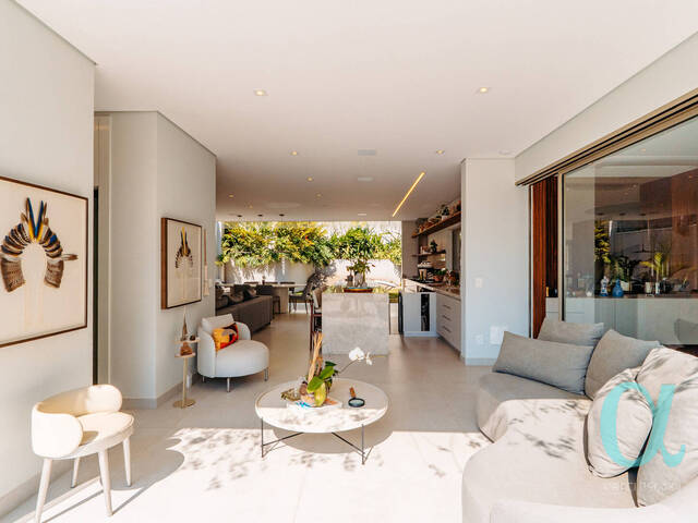 Casa para Venda em Santana de Parnaíba - 5