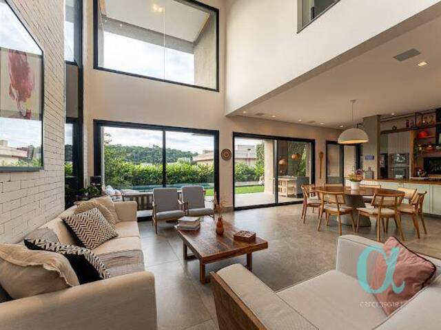 Casa para Venda em Santana de Parnaíba - 4