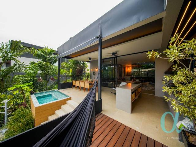 Casa para Venda em Santana de Parnaíba - 5
